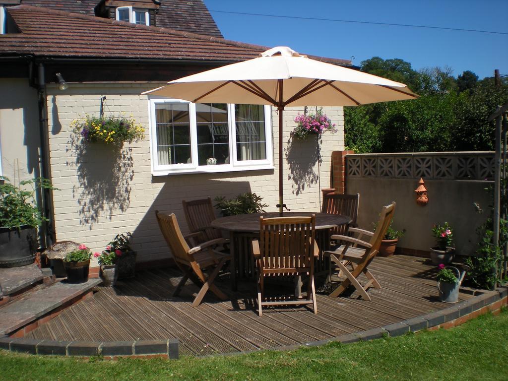 Hillside Cottage Ledbury Room photo